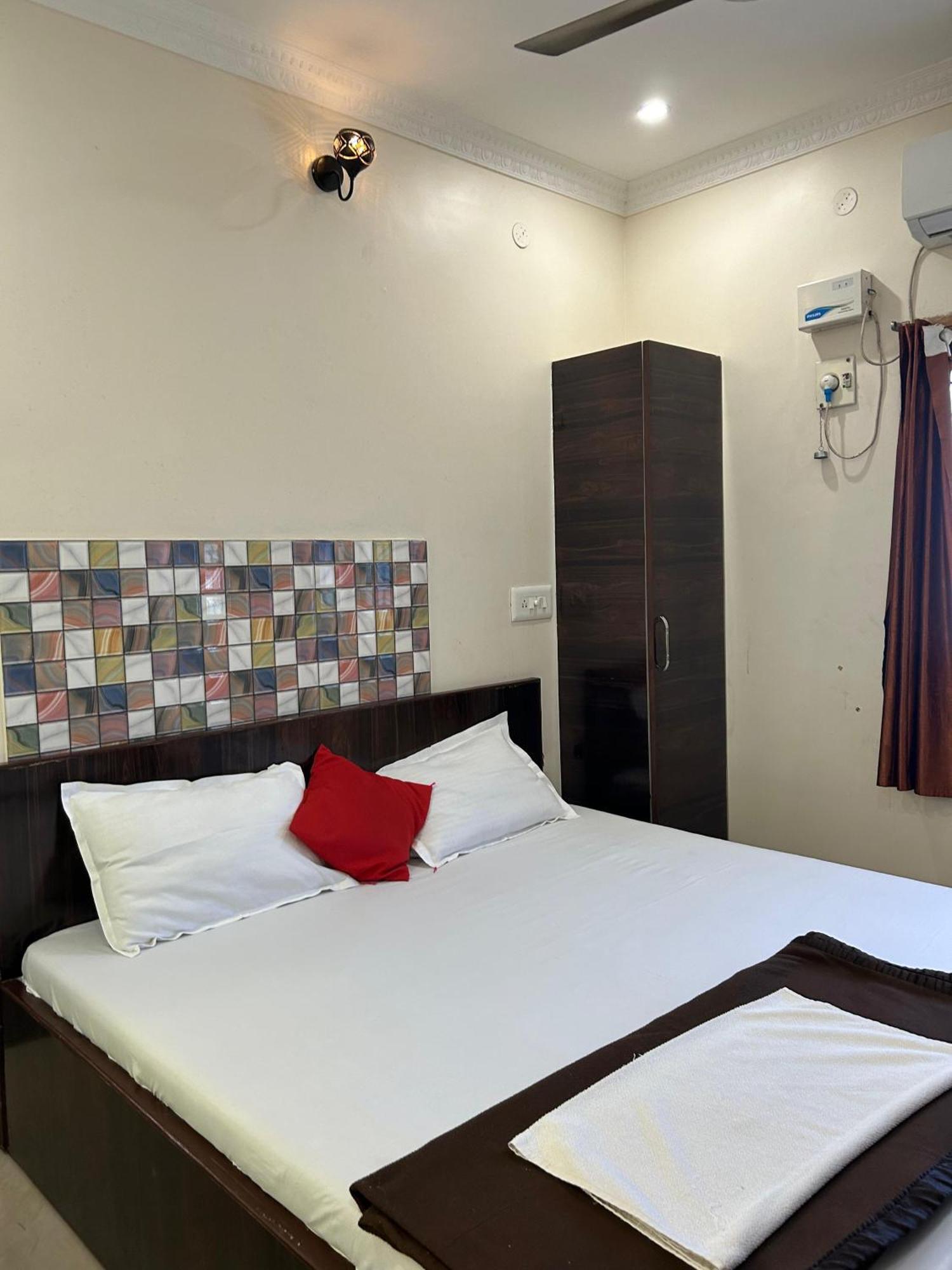 Hotel Arun Park マハーバリプラム エクステリア 写真